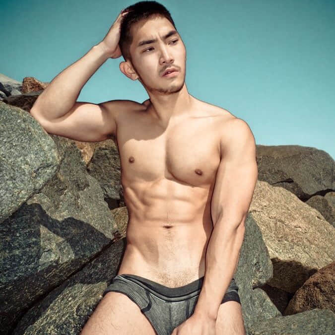 知名GV男星包晗从模特儿到电影之路 用性感魅力征服粉丝-NICEOLO
