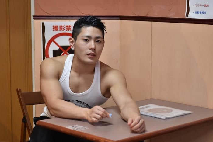 东京最火猛男咖啡厅!点一份猛男入菜的「肉之壁」包君满意! -5 东京最火猛男咖啡厅!点一份猛男入菜的「肉之壁」包君满意!-NICEOLO