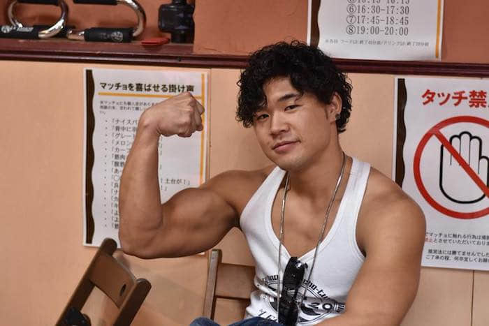东京最火猛男咖啡厅!点一份猛男入菜的「肉之壁」包君满意! -2 东京最火猛男咖啡厅!点一份猛男入菜的「肉之壁」包君满意!-NICEOLO