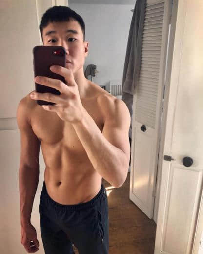 亚裔喜剧演员批评同志圈「拒亚」歧视：他们就是想找大屌、阳刚、肌肉男-NICEOLO