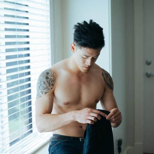 摄影师Kat镜头下的裸身男孩(下):加拿大华裔男孩与风城男男情侣-NICEOLO