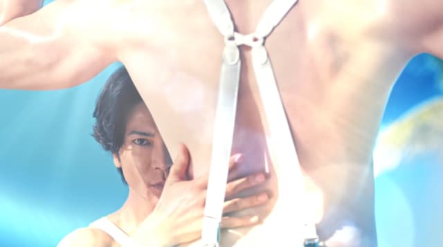 资生堂最新防晒乳广告充满汗水、肌肉与费洛蒙　别人防晒你好想抹起来！-NICEOLO