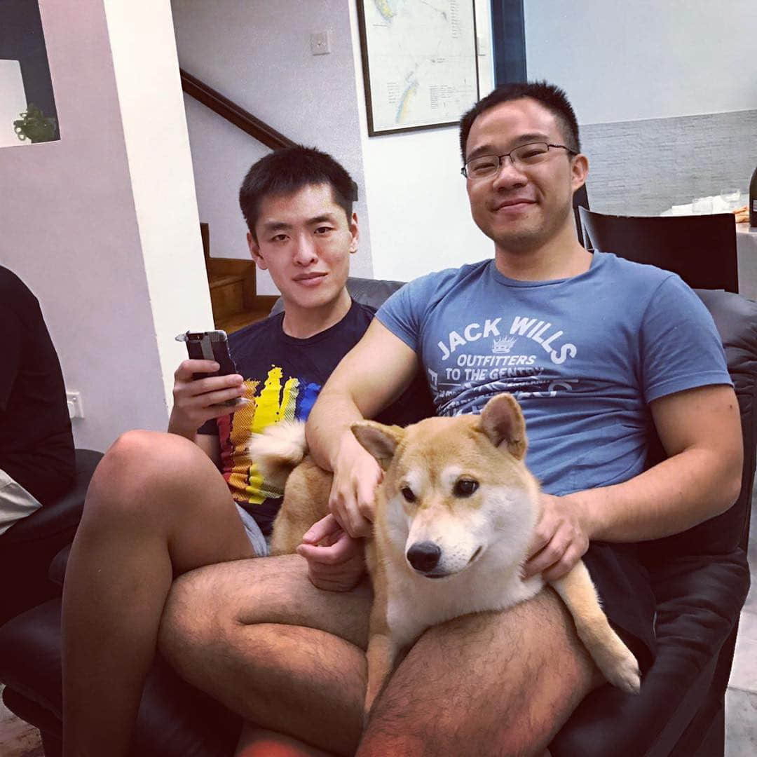 新加坡国父之孙李桓武和男友结婚了!两人甜蜜合照大放闪!-NICEOLO