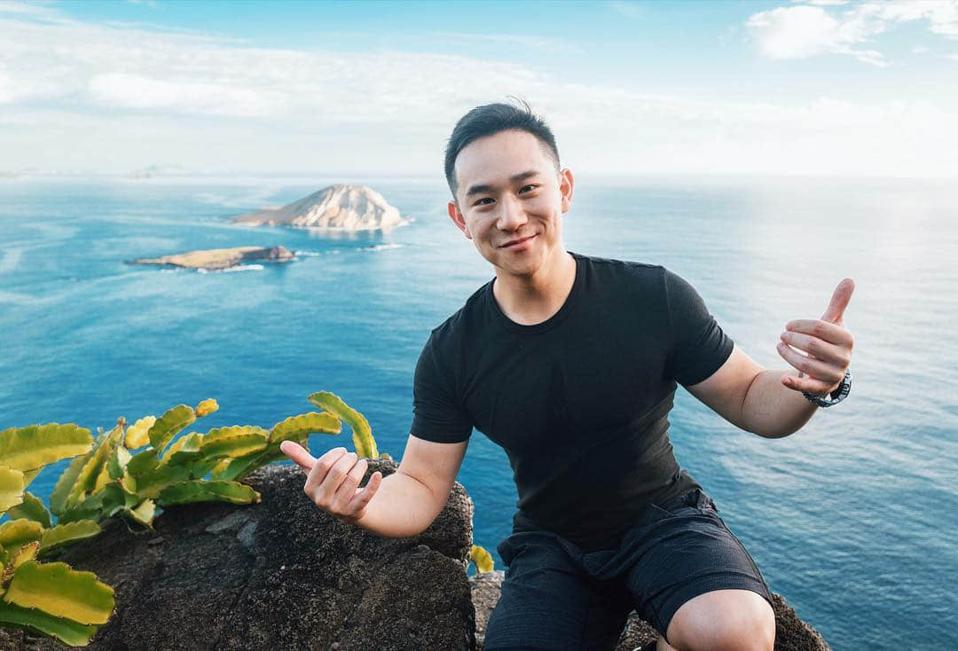 台裔美籍YouTuber小个子帅哥歌手　惊人的歌喉与身材吸引大量粉丝-NICEOLO