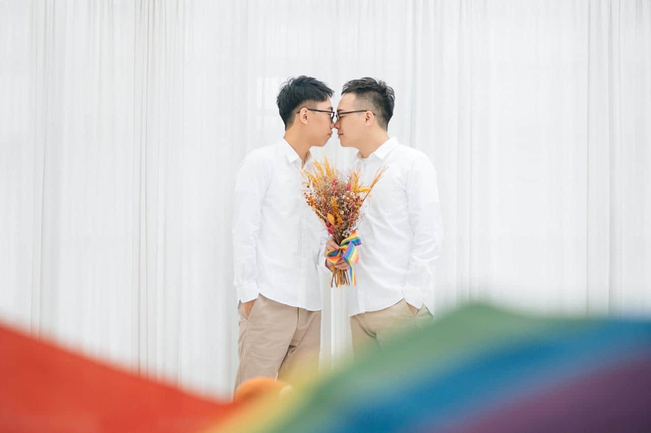 台湾前立委候选人杨智达与同性伴侣结婚啦！感动婚照羡煞众人！-NICEOLO