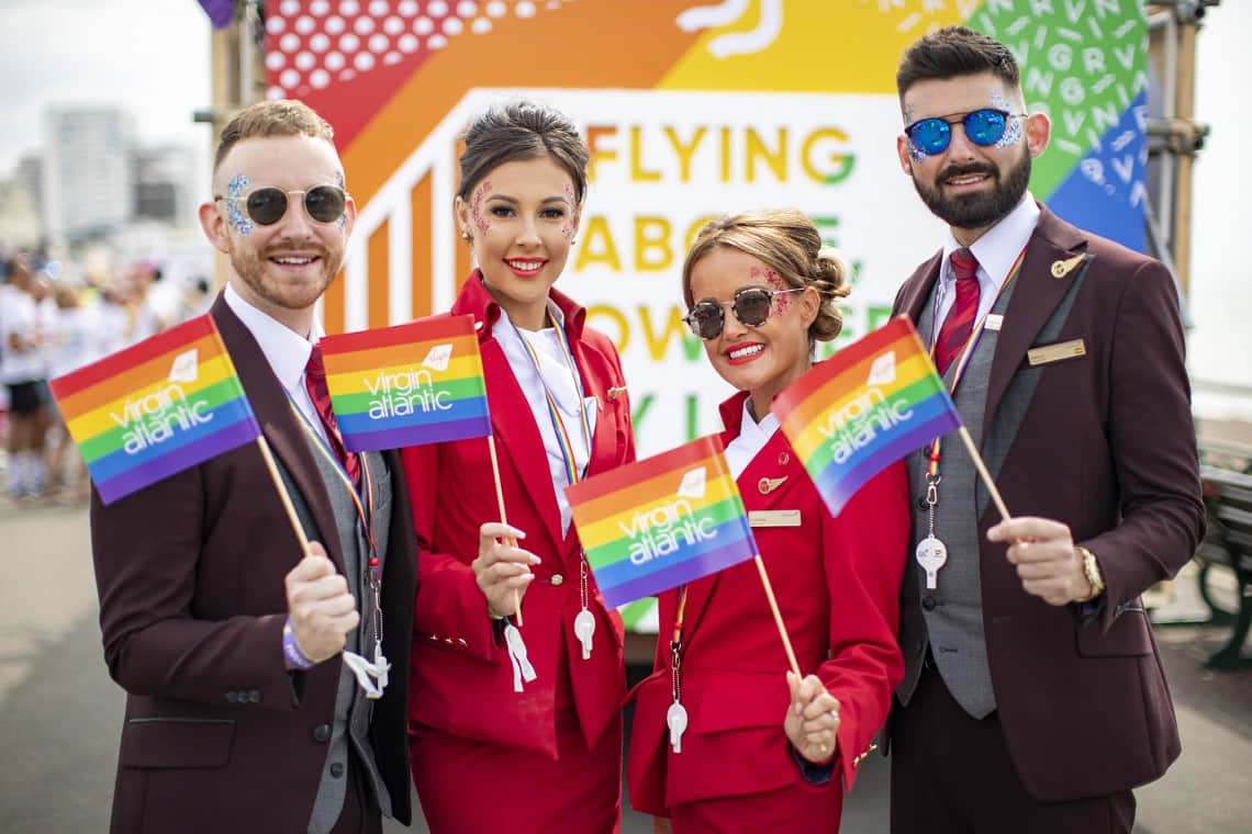 让彩虹旗飘扬在空中！维珍航空贊助曼彻斯特同志骄傲节支持LGBTQ-NICEOLO