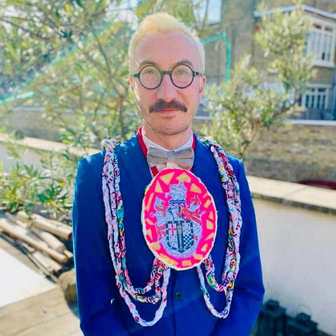 英国第一位HIV感染者当选市长 「HIV帕斯堤也能达成任何目标!」-NICEOLO