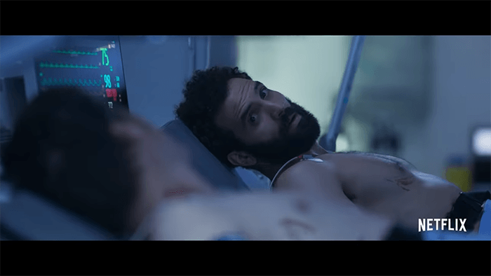 莎莉赛隆Netflix新片《不死军团》:男男剧中不畏黑警环伺居然大胆行事 -2 莎莉赛隆Netflix新片《不死军团》:男男剧中不畏黑警环伺居然大胆行事-NICEOLO