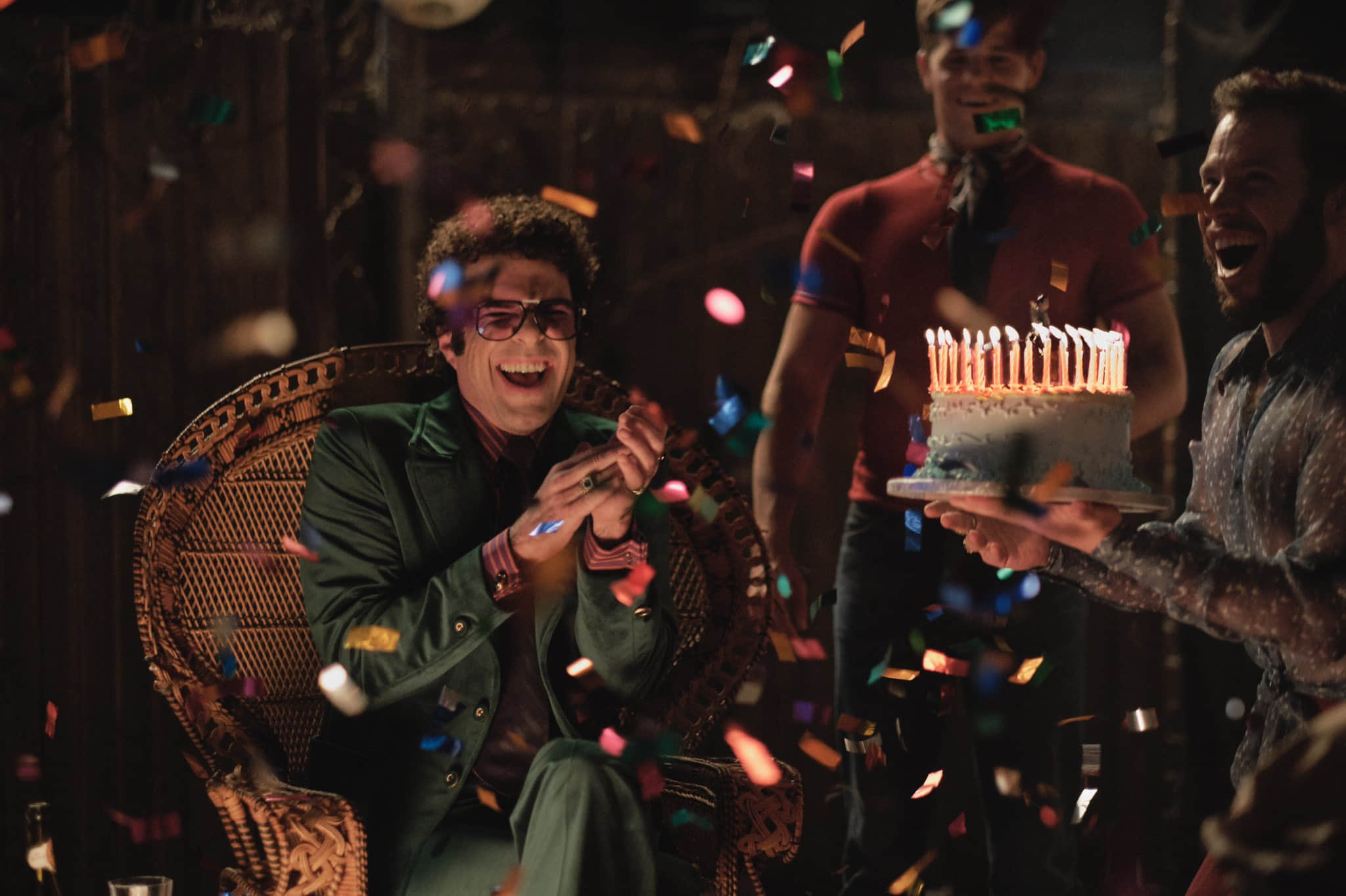Netflix改编影集《The Boys In The Band》同志型男演员大集合 官方释出剧照粉丝狂敲碗! -3 Netflix改编影集《The Boys In The Band》同志型男演员大集合 官方释出剧照粉丝狂敲碗!-NICEOLO