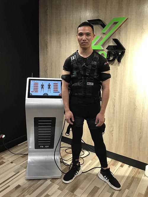 彩虹专访|我是瓦历斯,我曾经吸毒,我是一名 HIV 感染者 -3 彩虹专访|我是瓦历斯,我曾经吸毒,我是一名 HIV 感染者-NICEOLO