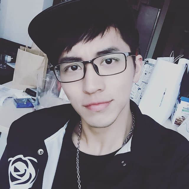 我缠上了你生日的瘾:BL腐剧男星许魏洲 -5 我缠上了你生日的瘾:BL腐剧男星许魏洲-NICEOLO