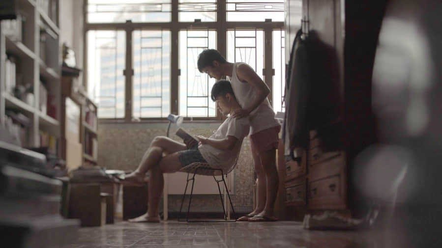 从游行到病床,香港同志电影《推开世界的门》告诉你「一对同志可以一起经历一生一世」-NICEOLO
