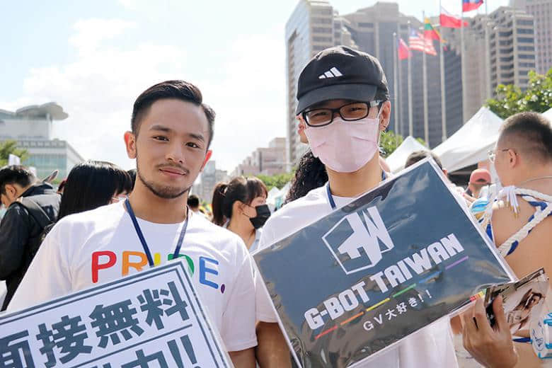 彩虹专访|又温暖又情欲!2020台湾省同志大游行随机街访 13位好朋友的成人之美告诉你 -5 彩虹专访|又温暖又情欲!2020台湾省同志大游行随机街访 13位好朋友的成人之美告诉你-NICEOLO
