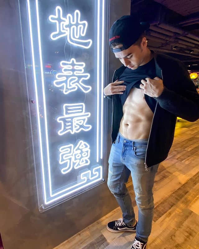 周六尝鲜肉|异国情调满满中非混血励志成长型鲜肉:Simion Lee 希米恩 -8 周六尝鲜肉|异国情调满满中非混血励志成长型鲜肉:Simion Lee 希米恩-NICEOLO