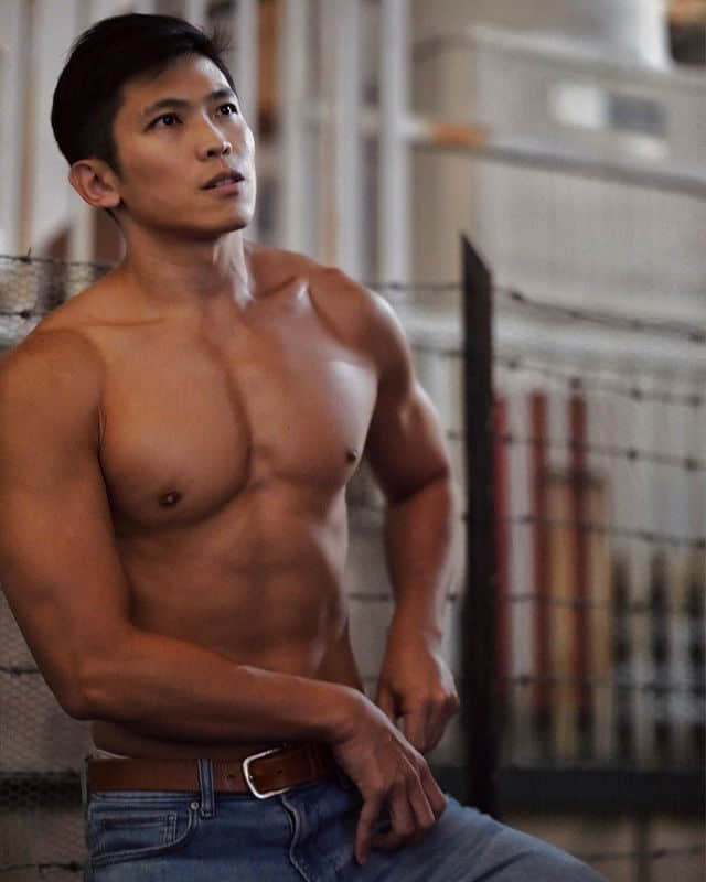周一品肌肉｜以健身旅行为己任用身材笑容走遍世界的肌肉萌男孩：Leo Chiang-NICEOLO