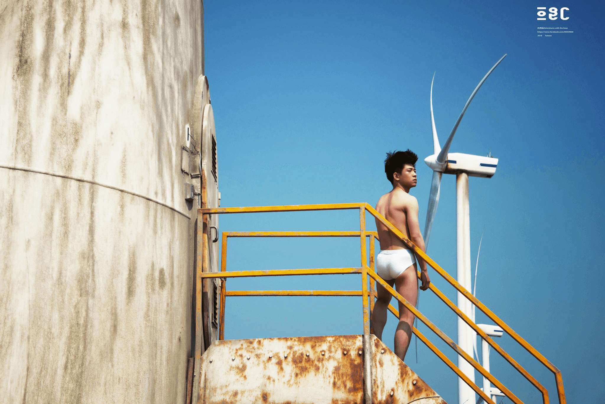 佰男誌 PHOTOGRAPHY NO.02-NICEOLO