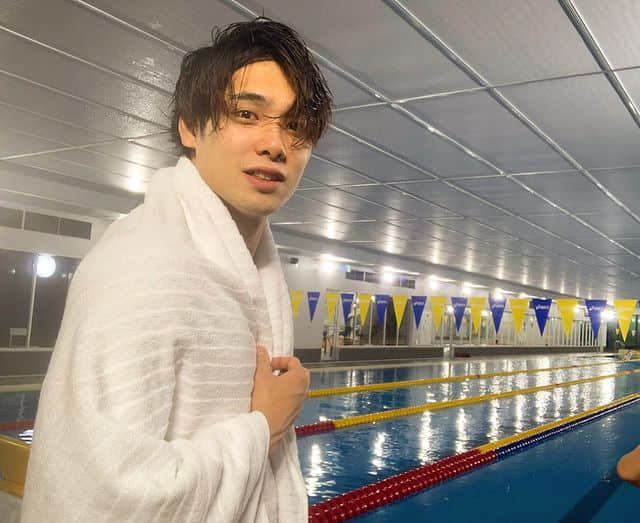 周一品肌肉|自由式游出璀璨人生的日本肌肉男大露人鱼线:中村克 Katsumi Nakamura-NICEOLO