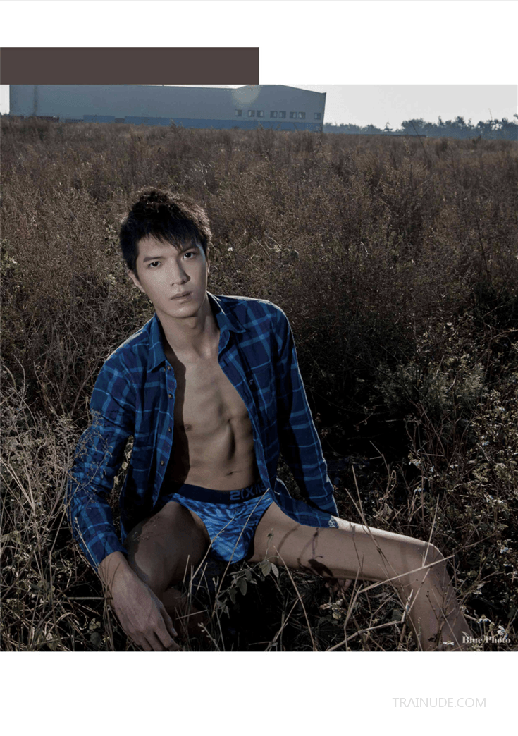 Blue Photo No.51 – NICK-NICEOLO