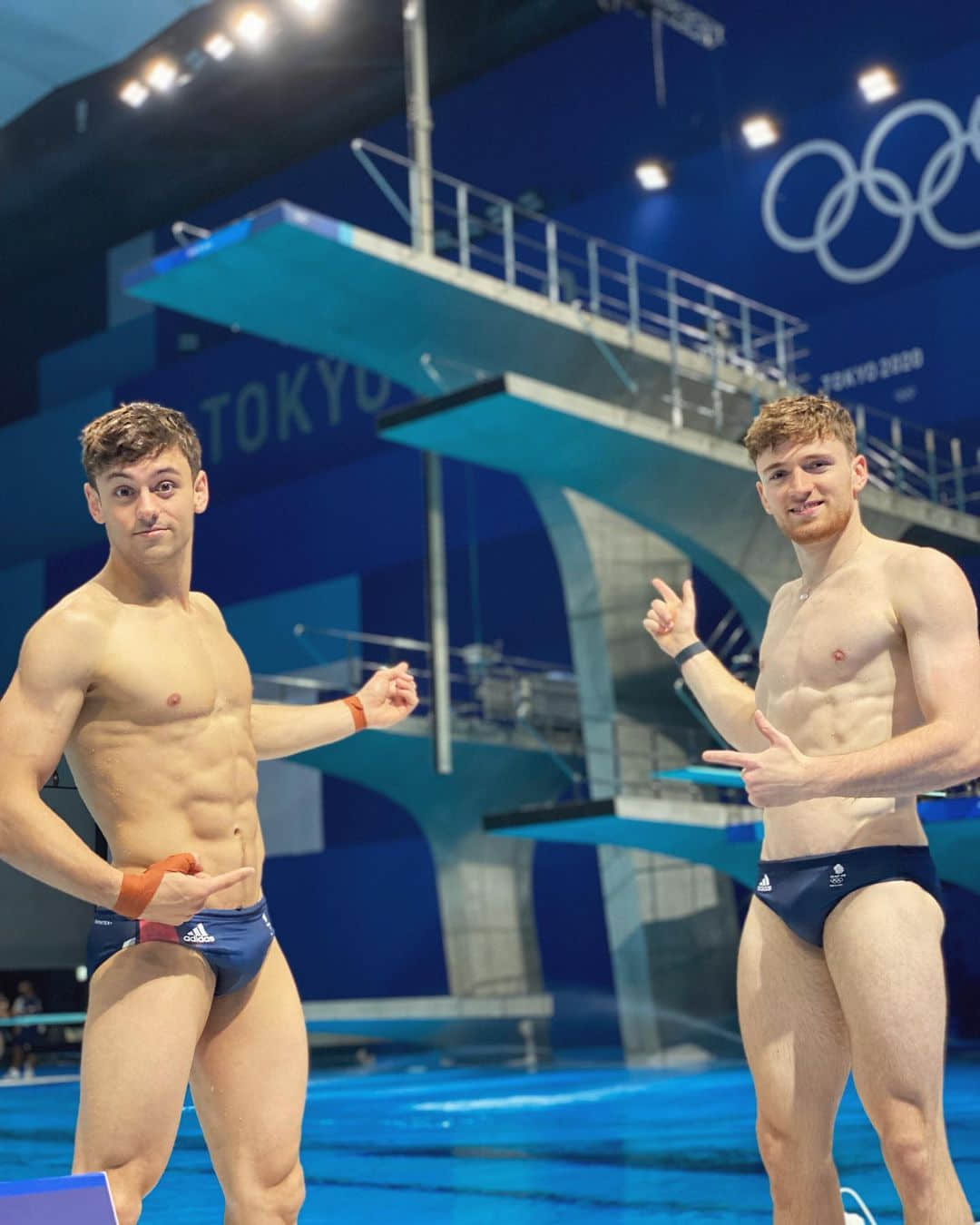 跳水金童 Tom Daley 东奥摘金 拿下人生中第一面男子双人跳水金牌-NICEOLO
