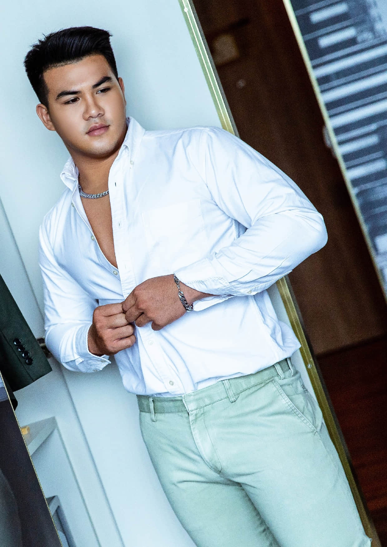 Gemini issue 2.1 Businessman | OHM AKAWIT JITDEELERK-NICEOLO
