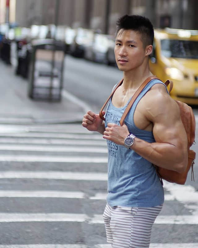 周一品肌肉|又热又辣无法招架!中日混血肌肉帅哥让你性慾直接星爆:Alex Oda-NICEOLO