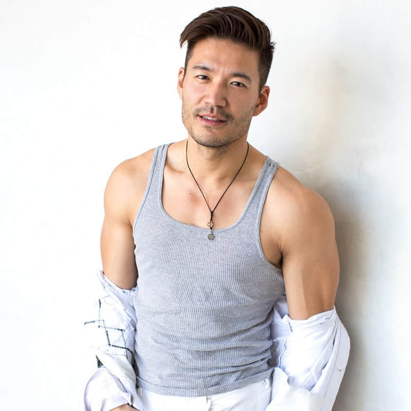 周一品肌肉|最璀璨的型男亚裔!走过坎坷路的肌肉天菜:Kevin Kreider-NICEOLO