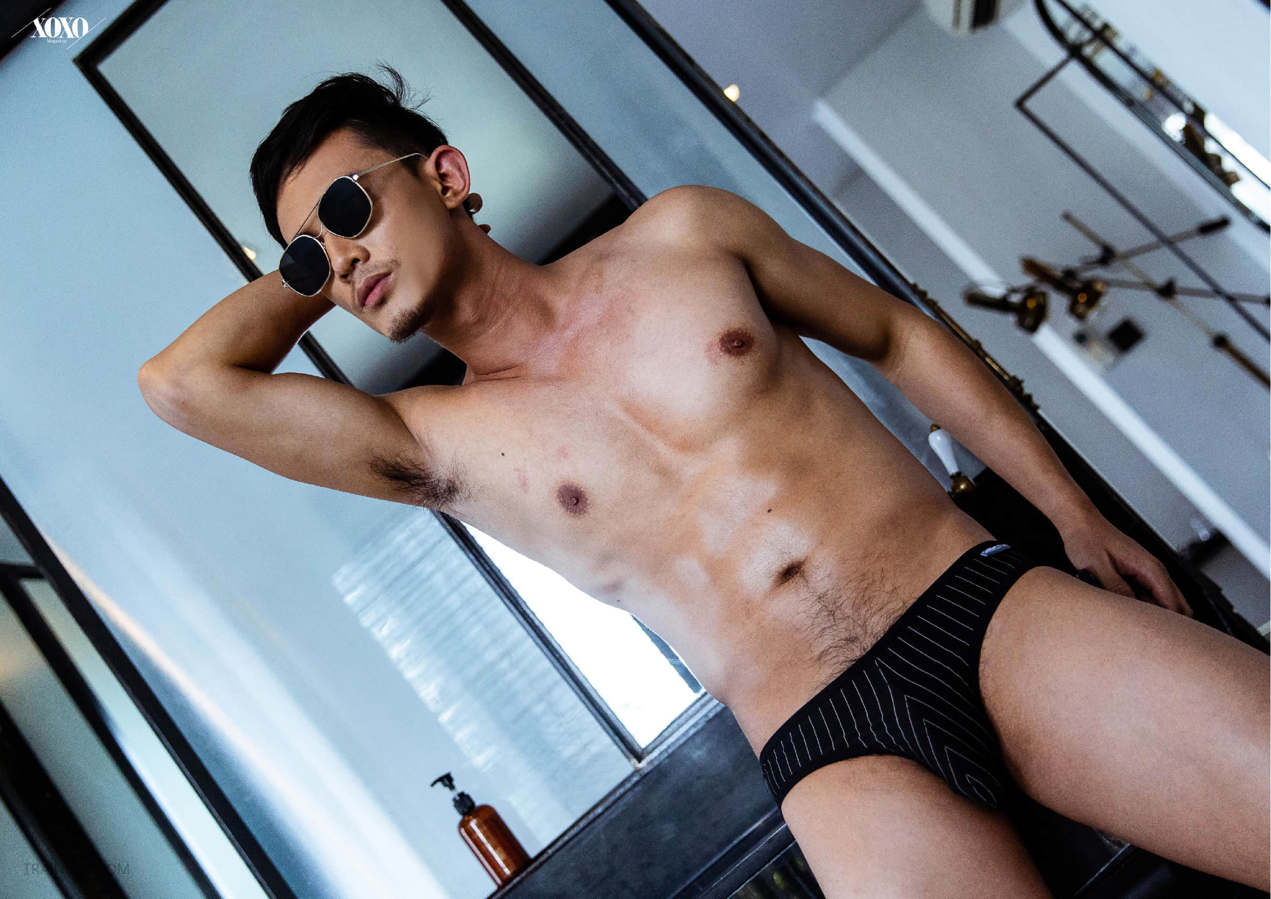 XOXO Magazine vol.2 (ebook + cum video)-NICEOLO