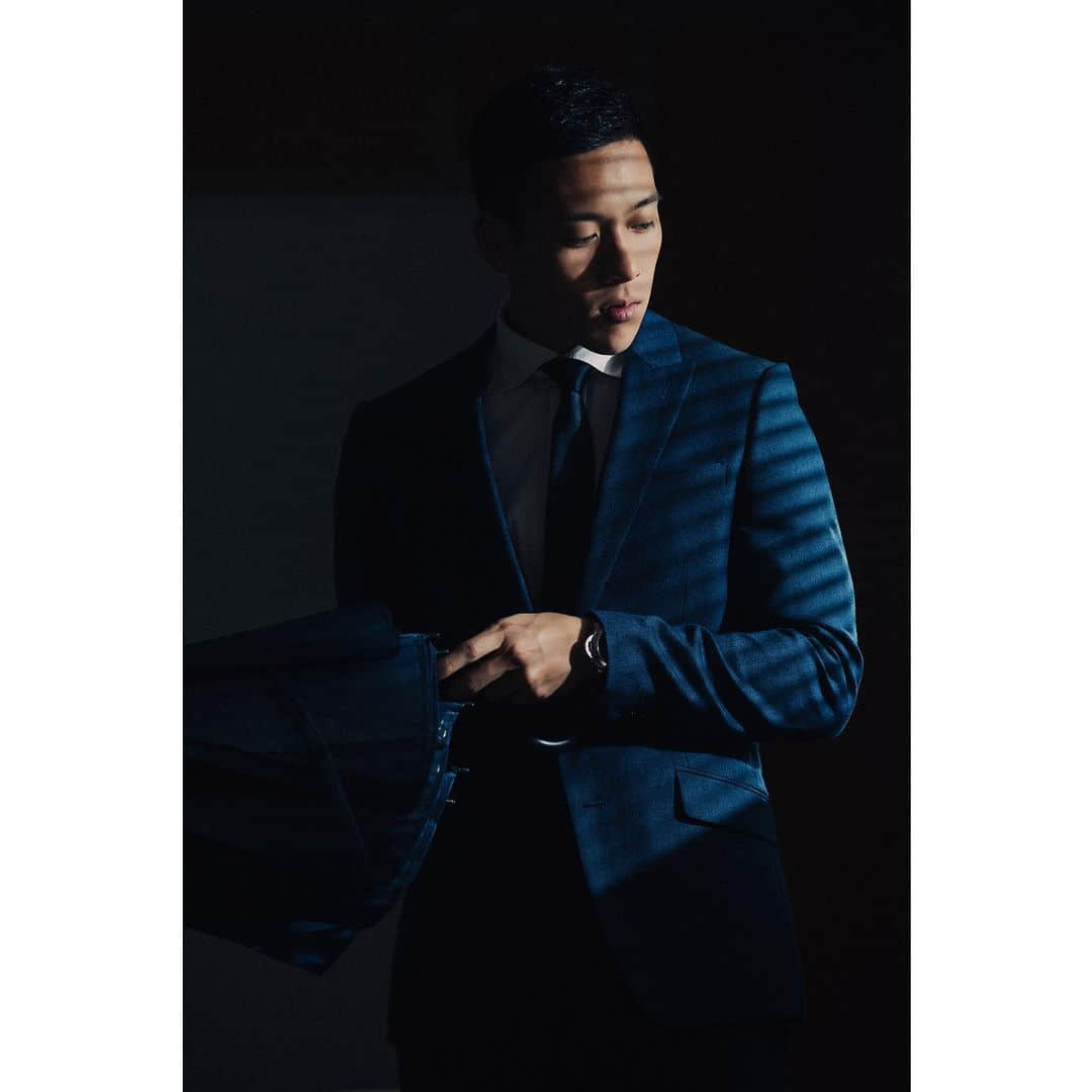 周六尝鲜肉|在光影下散发成熟韵味!淡淡文艺好清新的台湾鲜肉帅哥:Erik Huang-NICEOLO