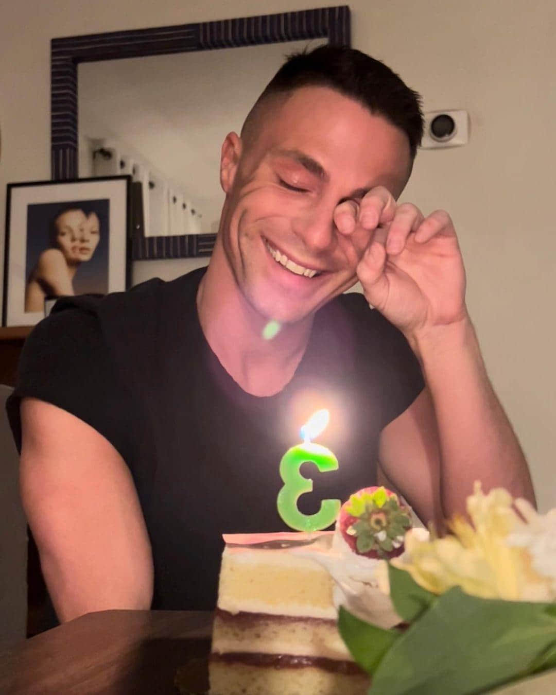 与老公离婚后重新站起来!Colton Haynes IG 庆祝三年脱离酒精和药物沈迷-NICEOLO