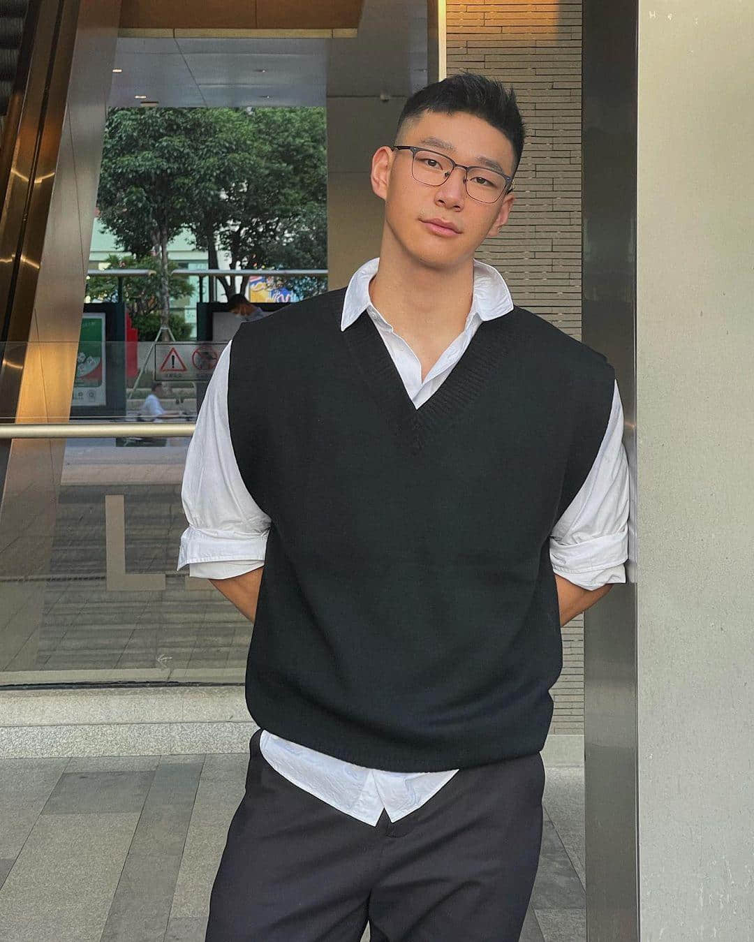 周六尝鲜肉|今晚想来一点坏男孩?狼系鲜肉男激发你的兽慾:大发-NICEOLO