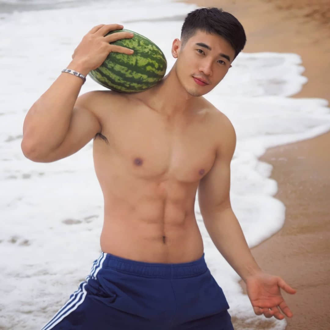 周六尝鲜肉|泰国草食系奶油小鲜肉!超暖笑容想带着趴趴走:Jay Wang Zhou-NICEOLO