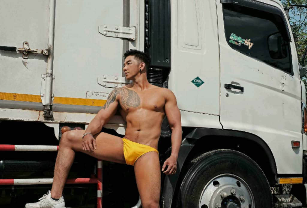 LABOUR BKK 03 | Tum Mongkol-NICEOLO