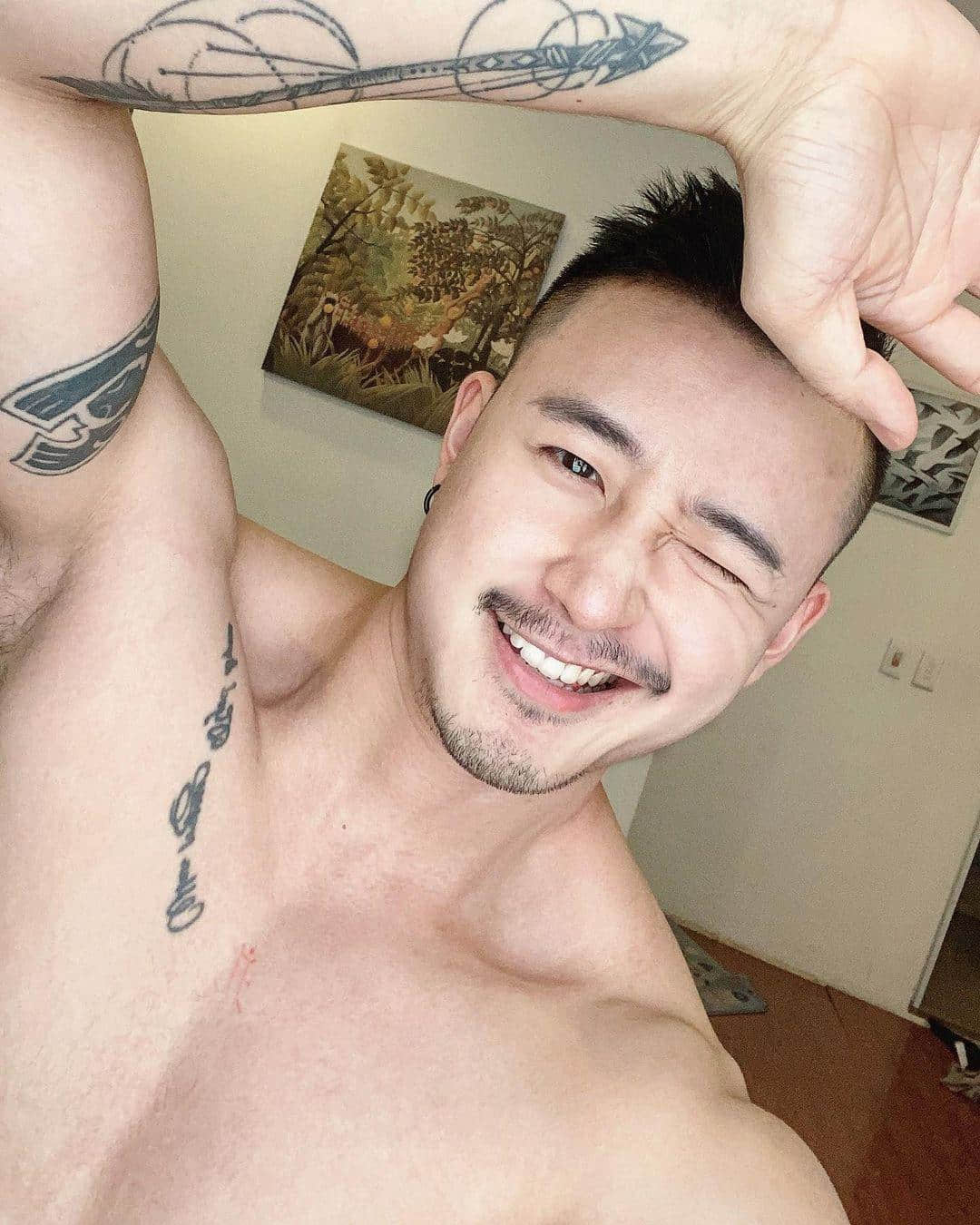 周一品肌肉|男友力爆棚的宽肩厚胸!越南王阳明:Zind Lee-NICEOLO