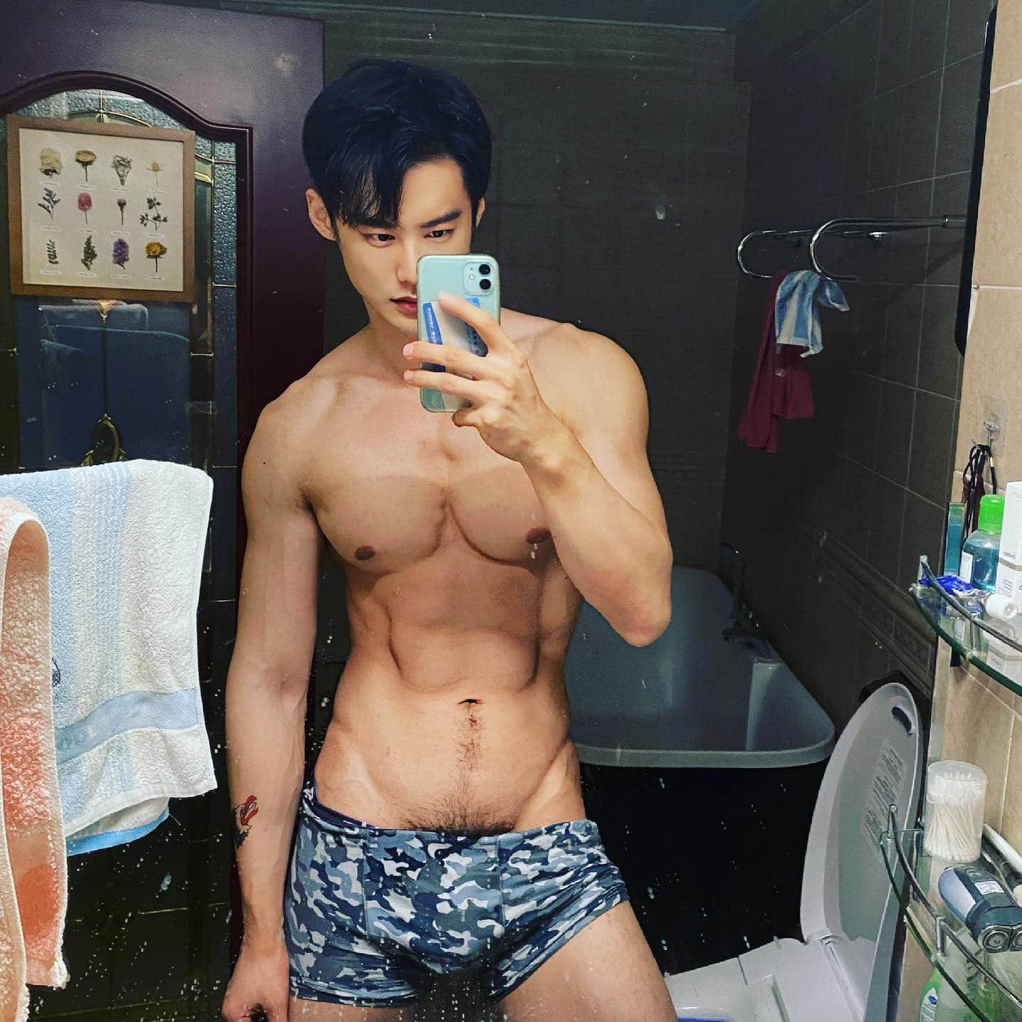 周六尝鲜肉｜清秀书生飘逸气！让人好想带回家当家教：Dr.Ben-NICEOLO