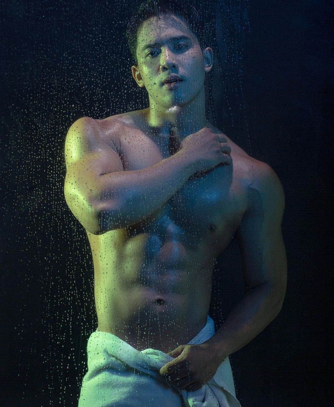 Hot Hunk Viet Nam Collection-NICEOLO