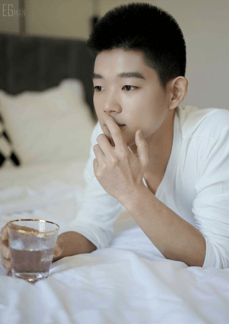 Elegant Man No.06 梁城-NICEOLO