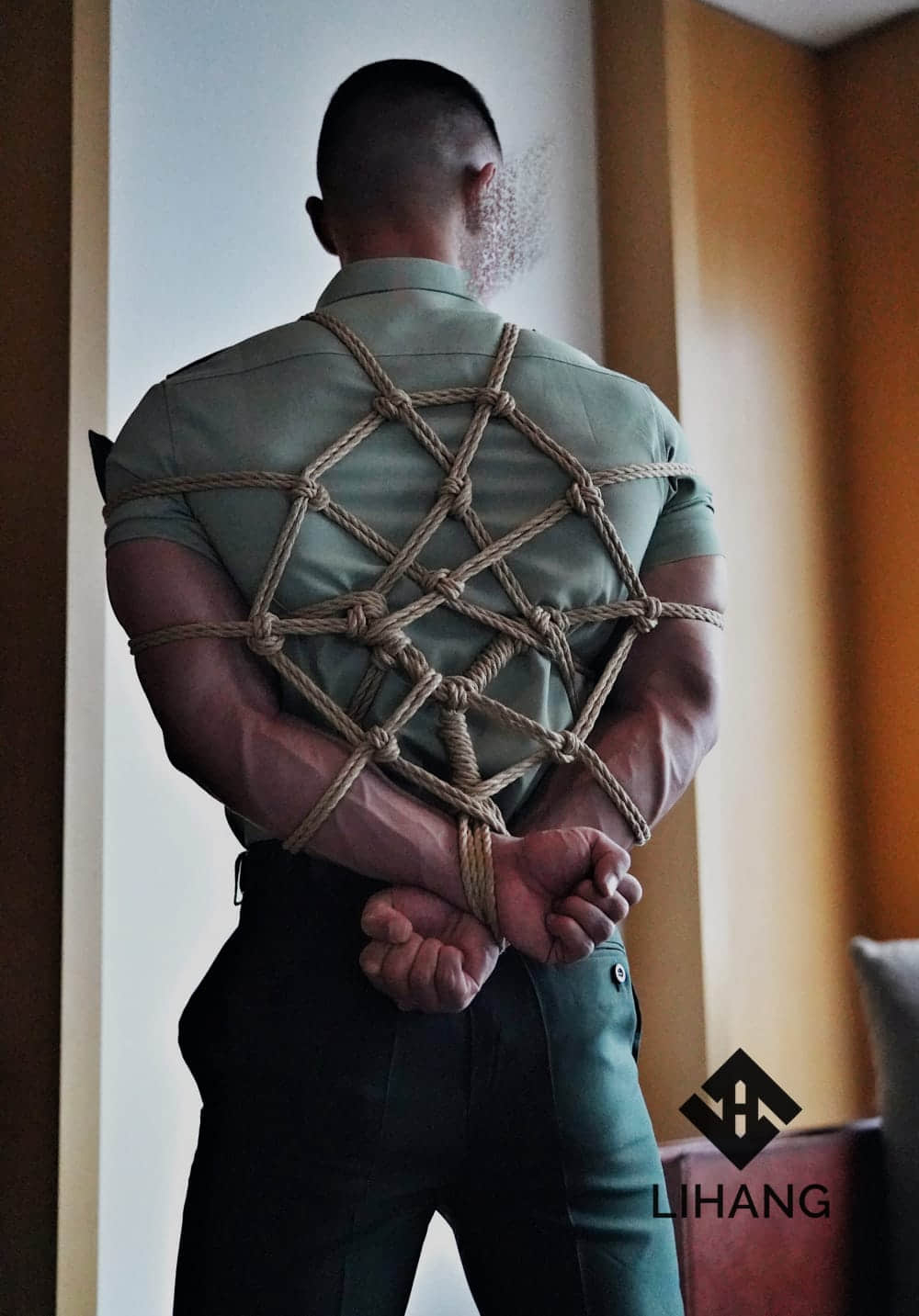 LIHANG 原創 束縛在制服裡的筋肉玩具+由於鹿角文身 而被當做叛徒的水手-NICEOLO