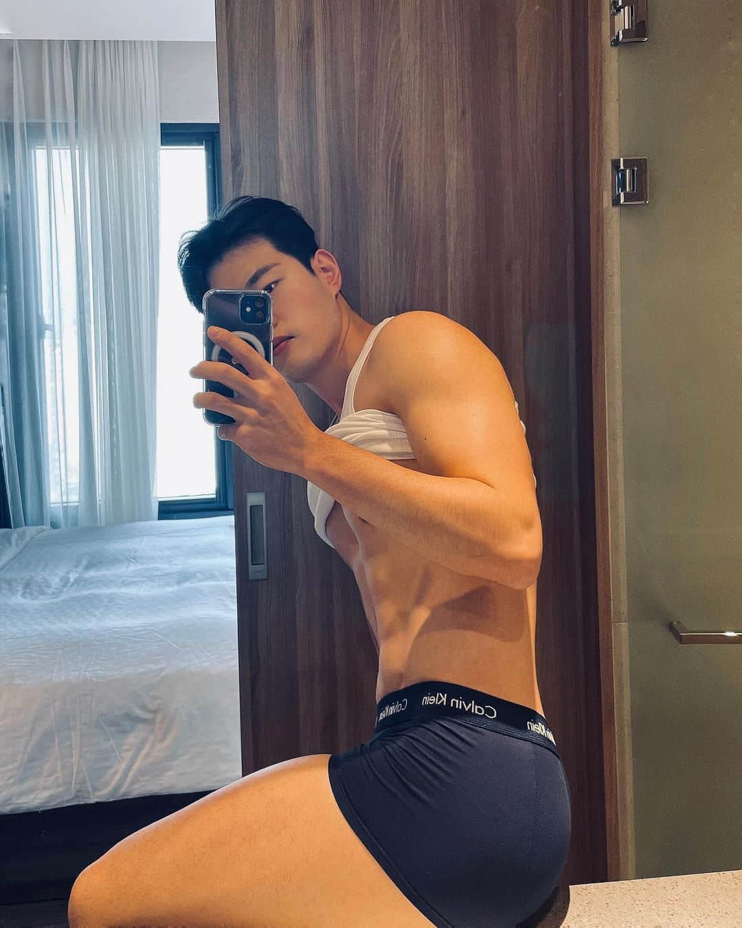 週六嚐鮮肉｜鮮活的屁股蛋！游泳選手歐巴狂秀小褲褲：Seungmin Kim-NICEOLO