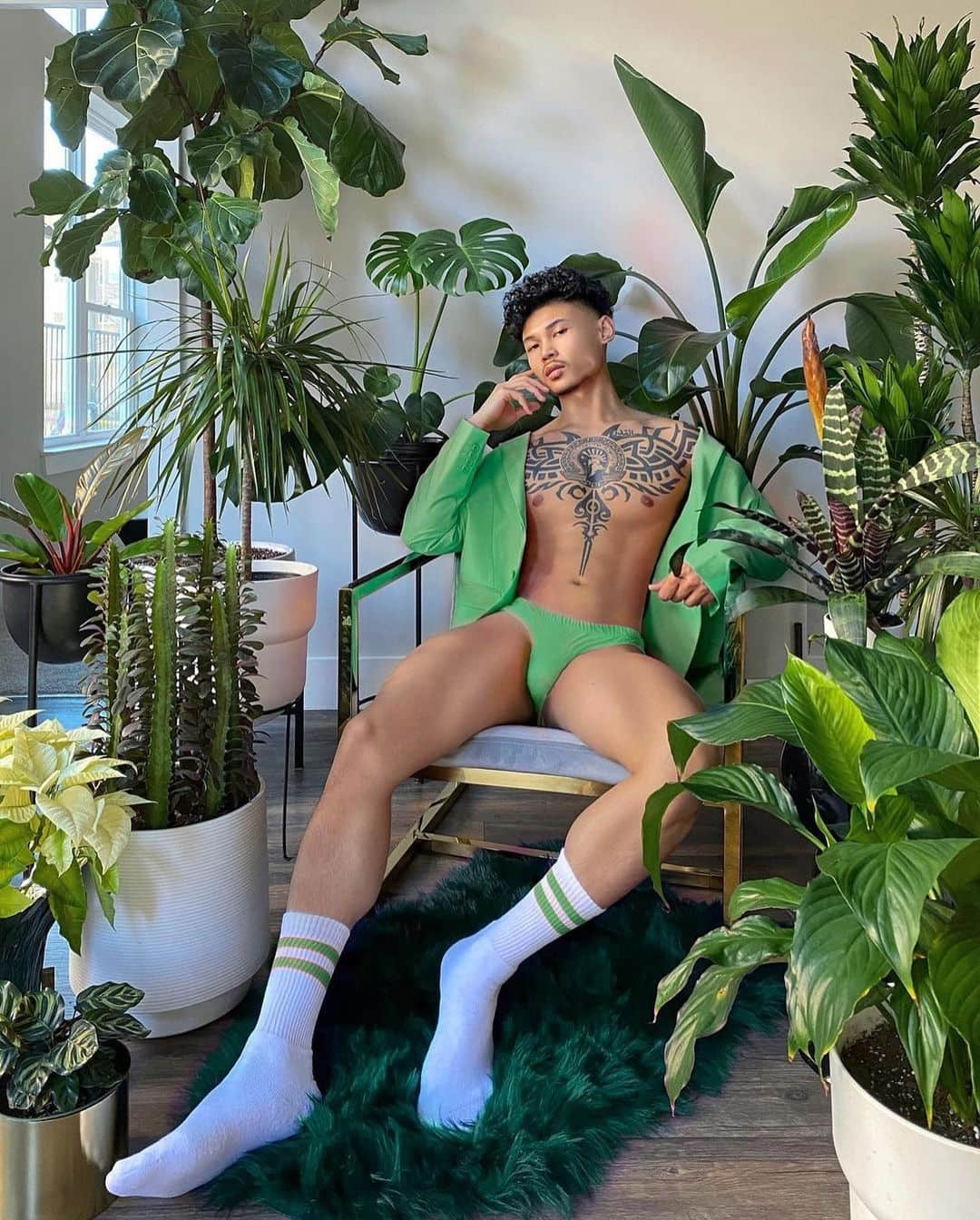捕捉性感的男森屁屁! 超清新綠手指男孩攝影集登場-NICEOLO
