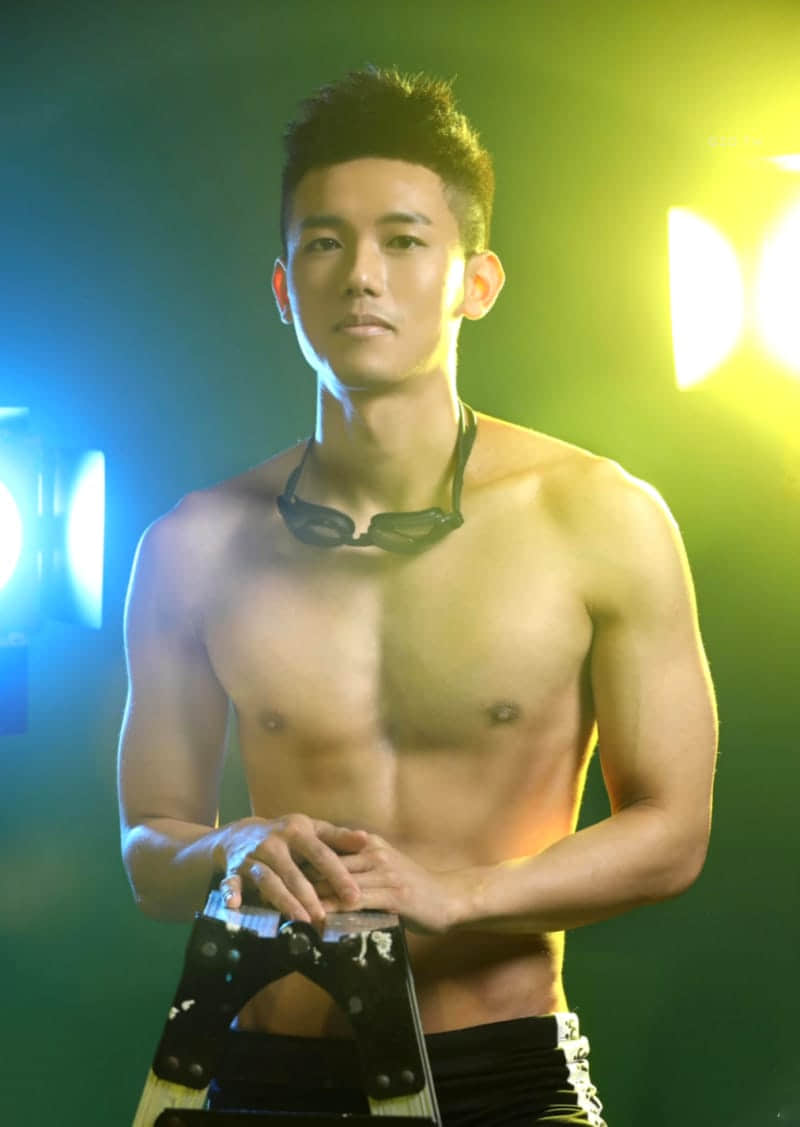 M&B 創刊號【憨傻帥直男 威Wei首本寫真】可奶可鹽高顏值-NICEOLO