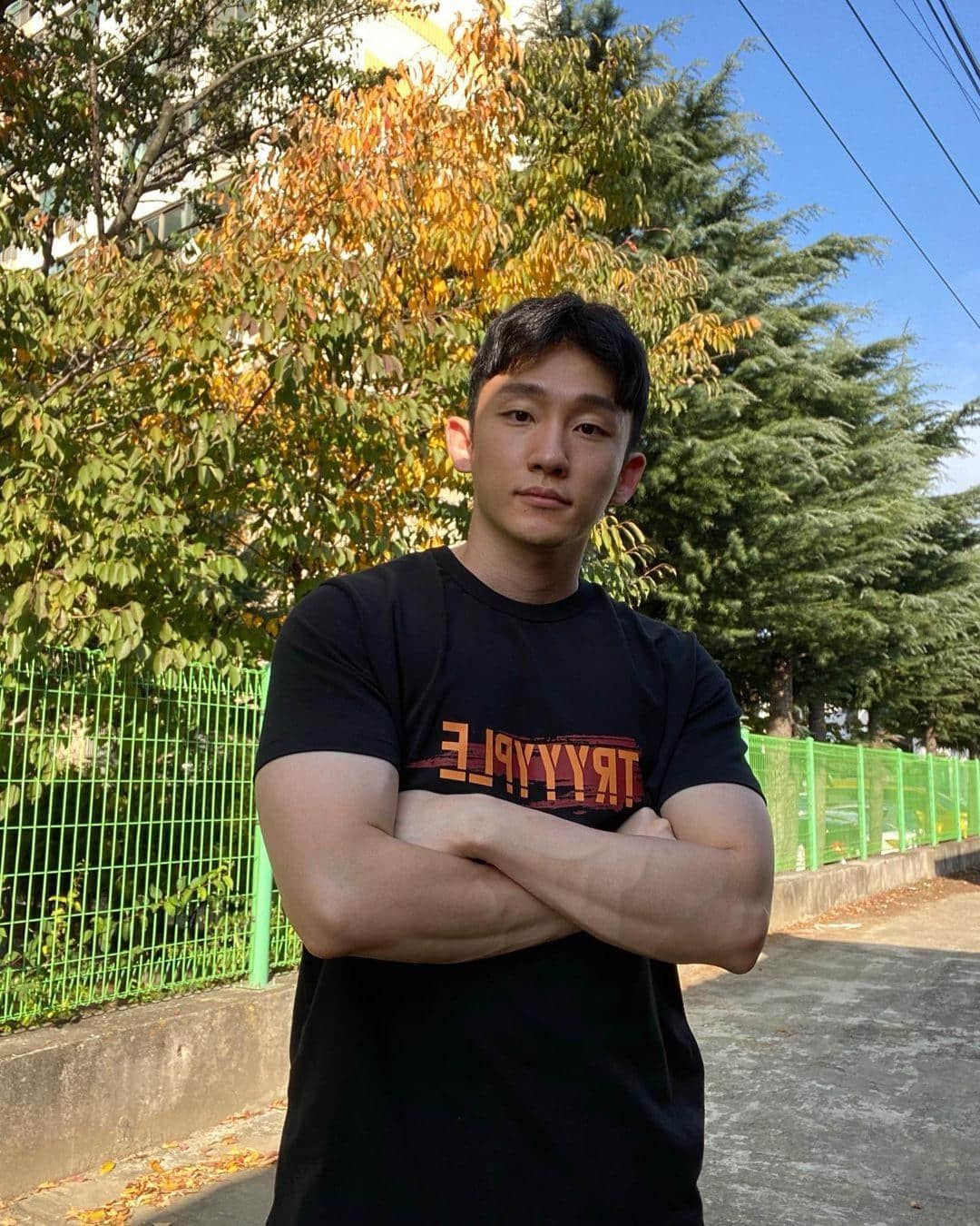 週六嚐鮮肉|空靈厭世臉正夯! 歐巴展現冰山魅力:앤초비-NICEOLO