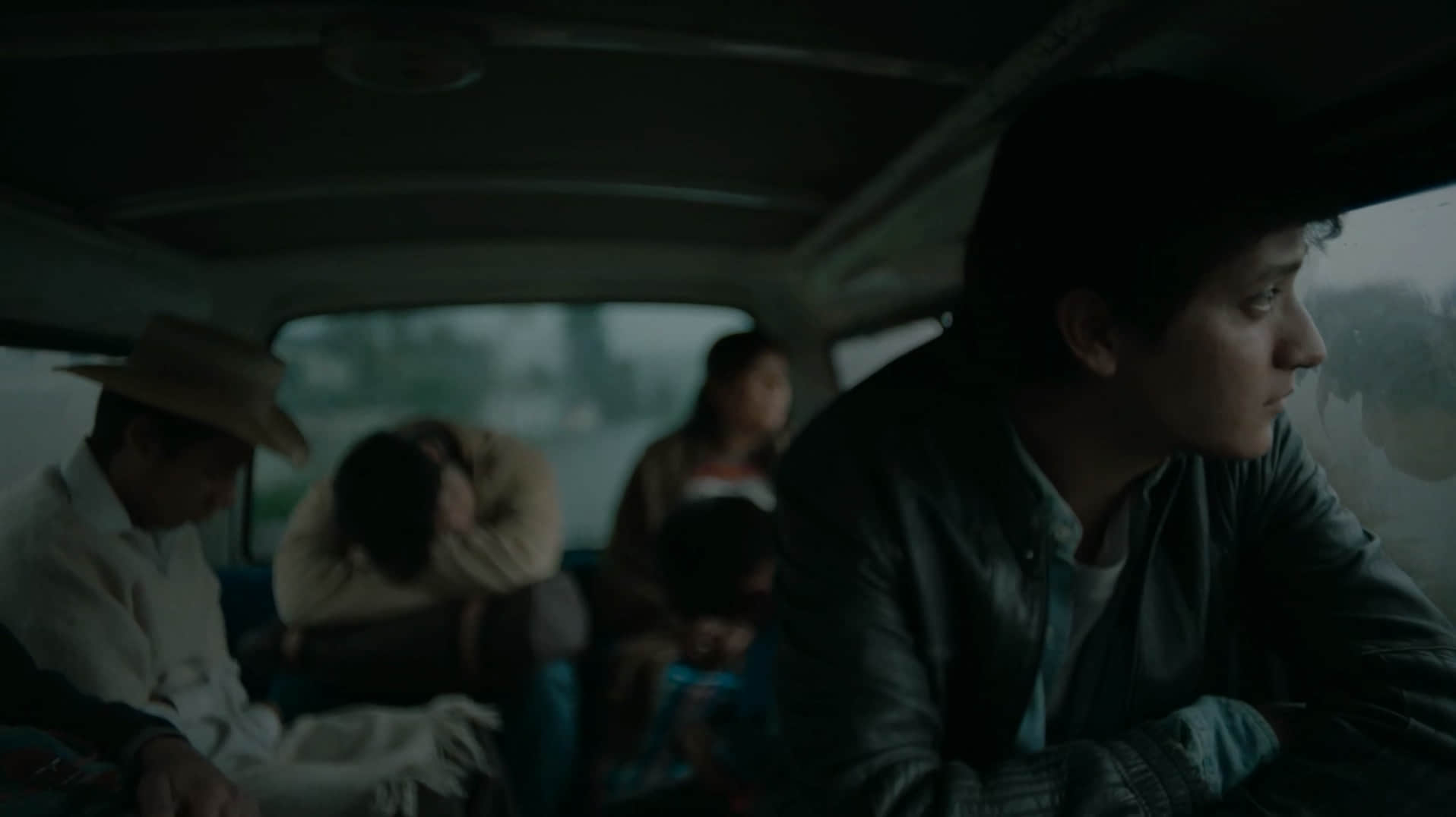 我随身携带你 I Carry You with Me (2020)-NICEOLO