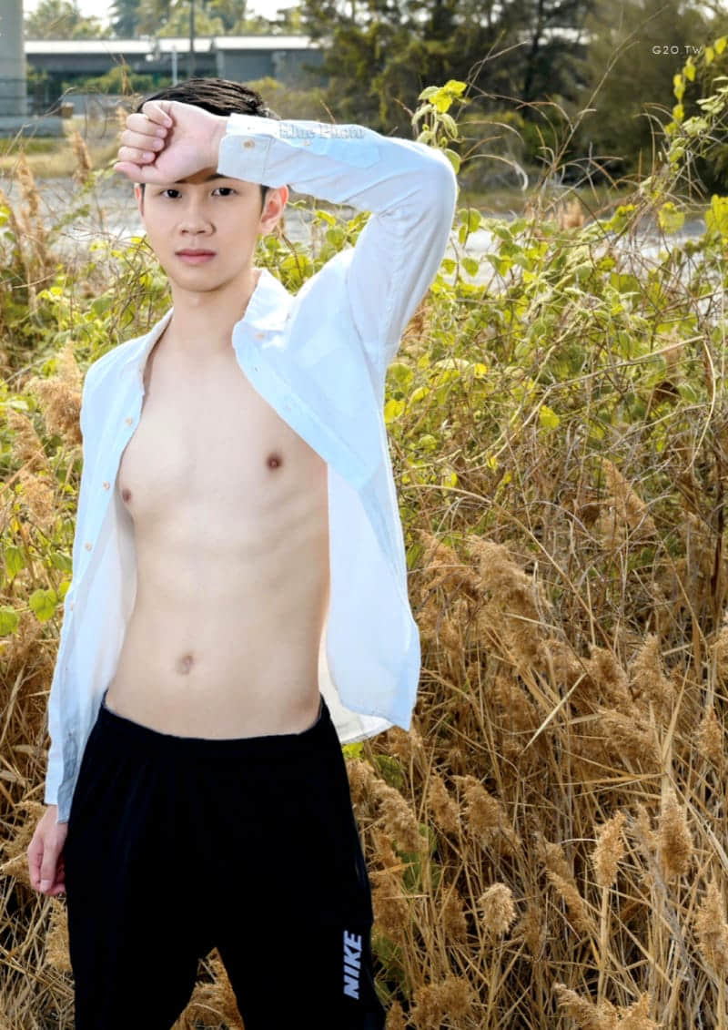 Bluephoto 藍攝 No.192 凱弟弟野外香濃精華大噴發-NICEOLO
