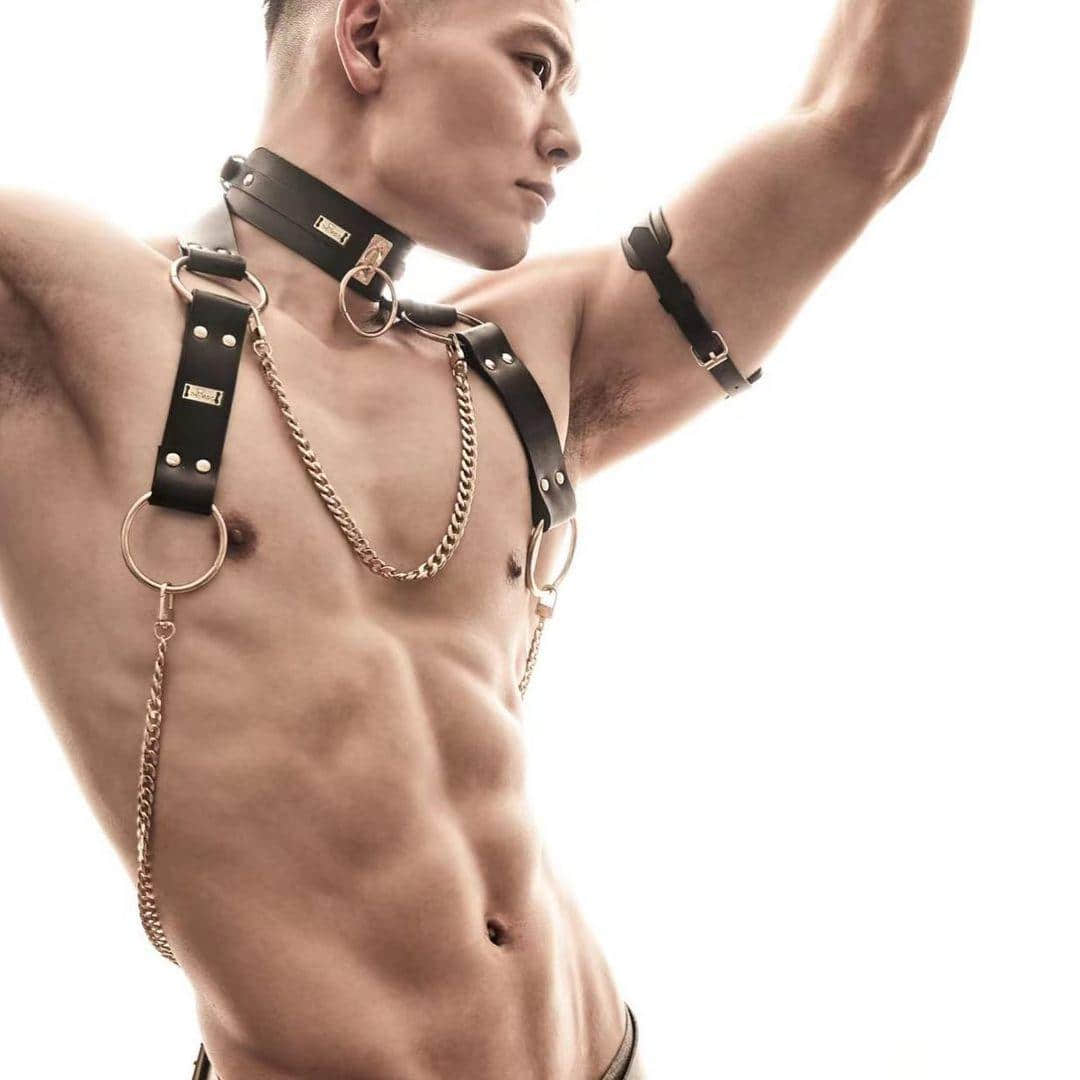 週一品肌肉|淫領風騷!香港猛男驚艷登上澳洲同志雜誌:John John-NICEOLO