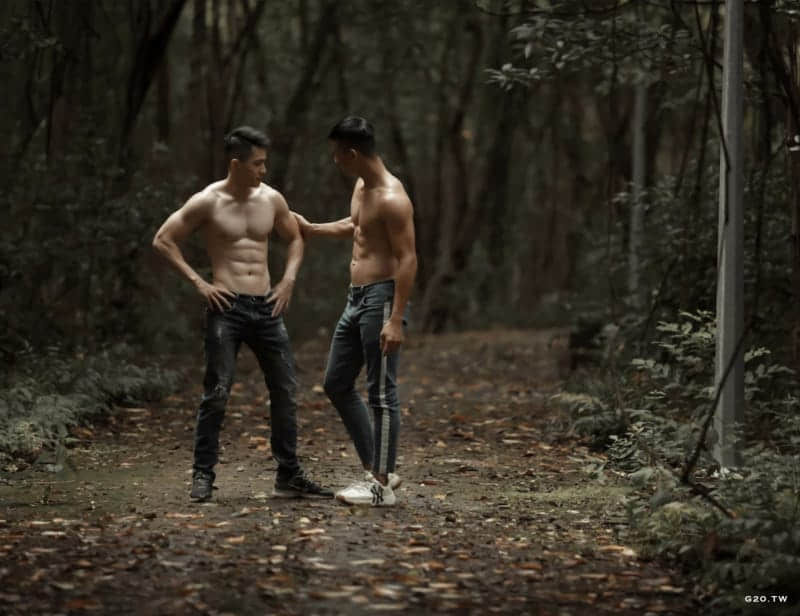 MAN BLUE Magazine Natural With Friend By DANG QUOC DAT-NICEOLO