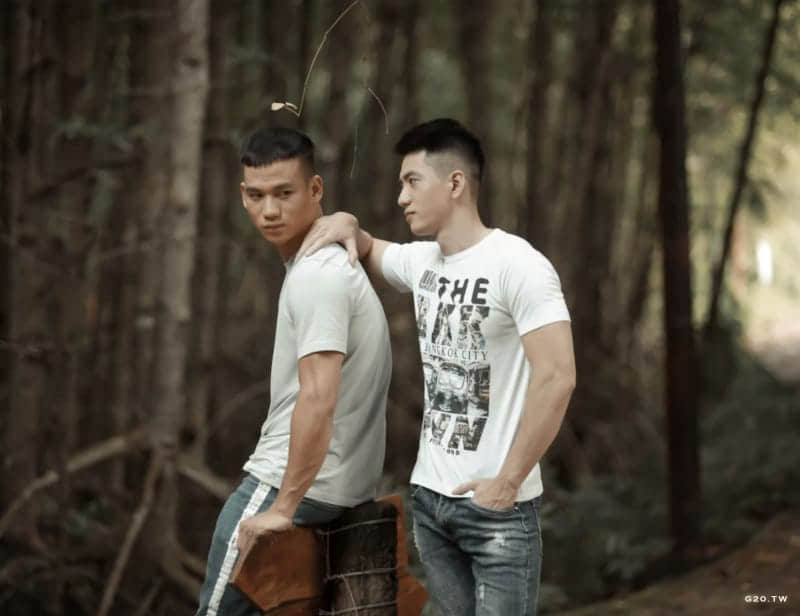 MAN BLUE Magazine Natural With Friend By DANG QUOC DAT-NICEOLO