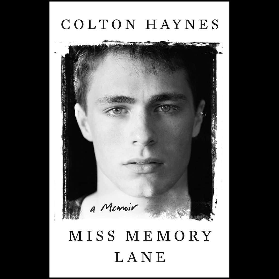 Colton Haynes 回憶錄《Miss Memory Lane》告白出櫃、圓夢歷程 再曝《少年狼》電影版熱烈拍攝中！-NICEOLO