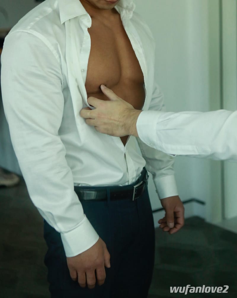 WUFANLOVE2 健美運動員第一部全見慾望寫真-NICEOLO