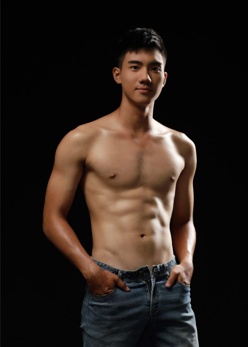 璞玉印象 Photo No.23 Riesling 狗狗系男友 謝大軍私密限定寫真-NICEOLO