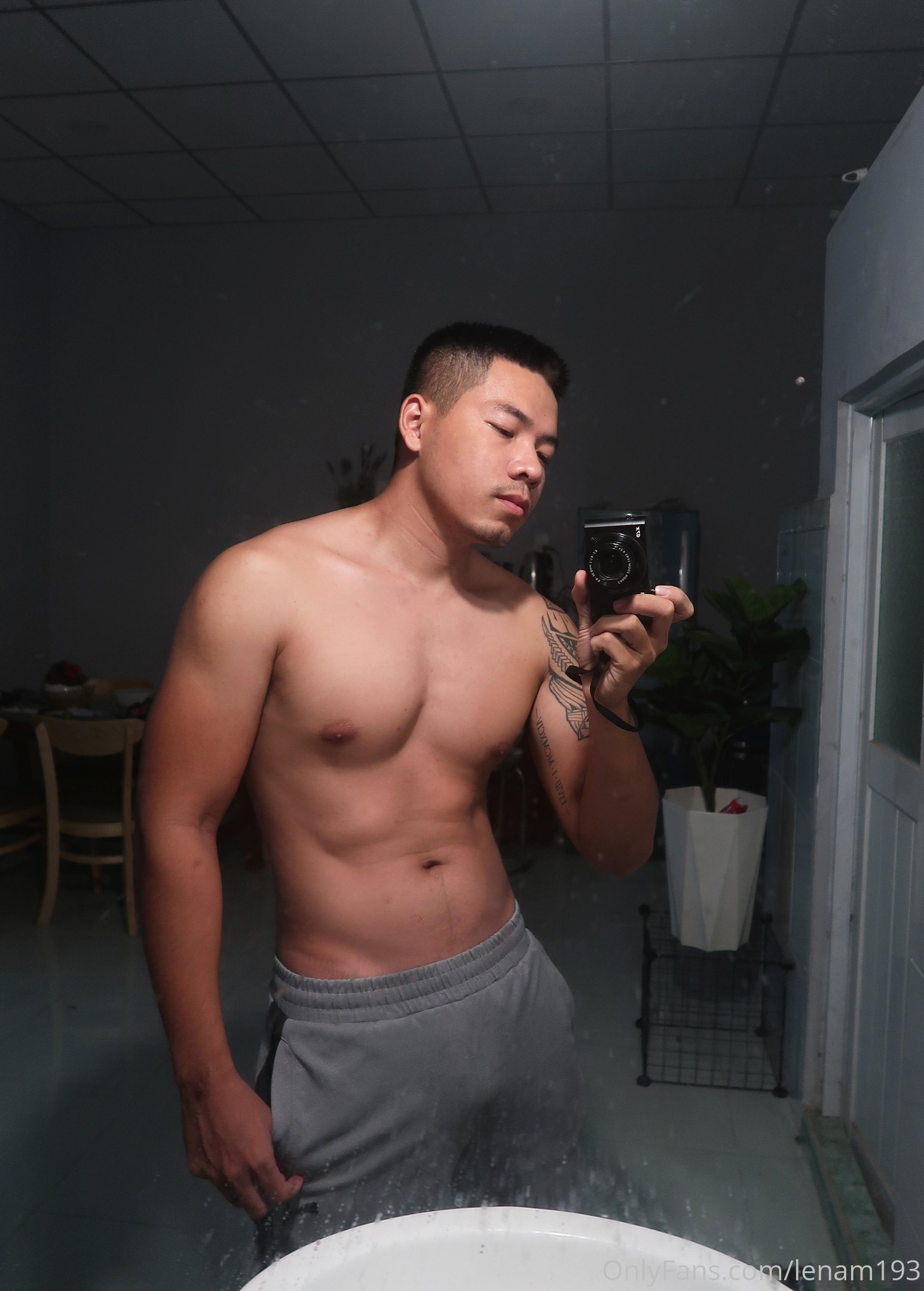Cu Nam 🔞 OnlyFans 私密集-NICEOLO